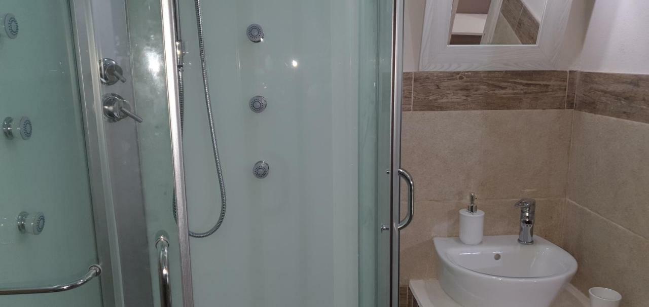 Guesthouse Luisella Cagliari Kültér fotó
